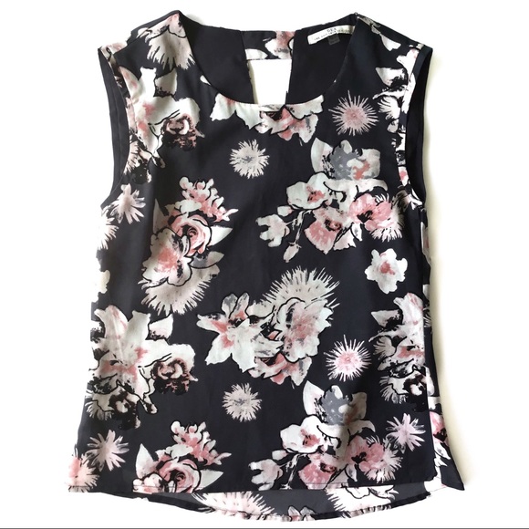 DEX THE SUIT SHOP NY | SLEEVELESS FLORAL BLOUSE - Picture 1 of 7